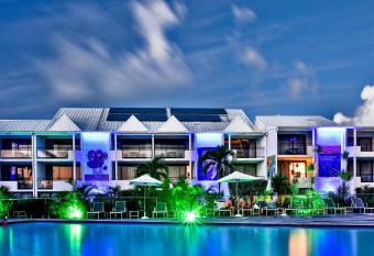 Hommage Hotel & Residences has Balcony rooms