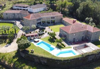 Casa D`Auleira has Balcony rooms