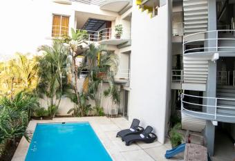 Hotel RS Suites allows 18 year olds to book a room