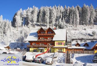 Moasterhaus Trialpark Salzstiegl has Balcony rooms