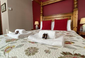 The New Inn has Balcony rooms