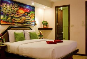 Paradise Inn allows 18 year olds to book a room