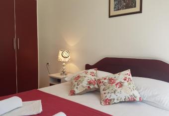 Apartments TM has Balcony rooms