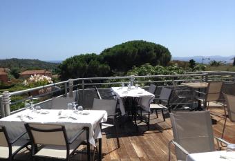 Hotel La Cigale has Balcony rooms
