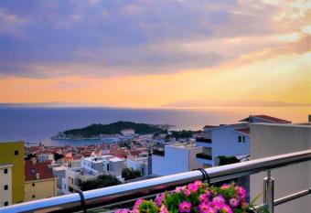 Apartmani Pavlinovi   has Balcony rooms