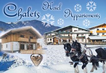 Sieglhub Chalets - Appartements - Hotel has Balcony rooms