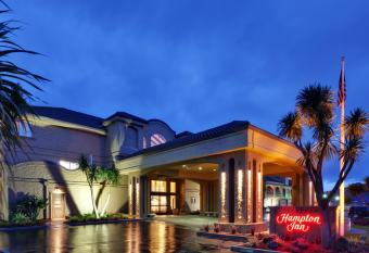 Hampton Inn Morgan Hill has Balcony rooms