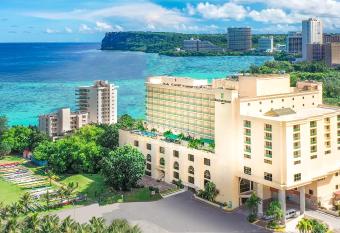 Holiday Resort & Spa Guam has Balcony rooms