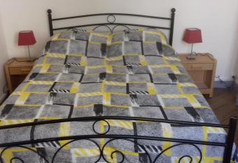 La Hall allows 18 year olds to book a room