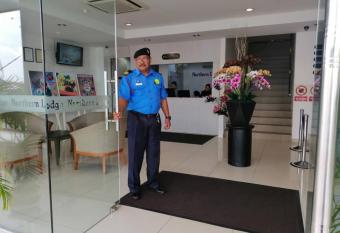 Northern Lodge Hotel allows 18 year olds to book a room