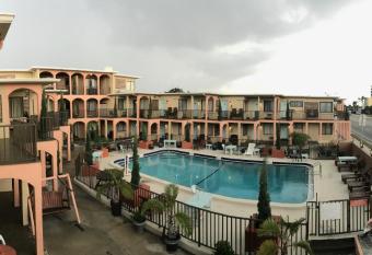 San Marina Motel has Smoking rooms