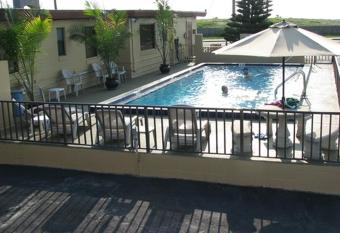 Atlantic Economy Inn has Smoking rooms