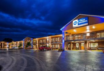 Best Western Montis Inn has Smoking rooms