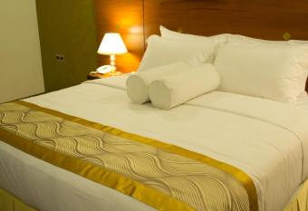 Unique Towers Luxury Boutique Suites allows 18 year olds to book a room