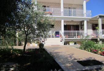 Apartments Bio  i   has Balcony rooms