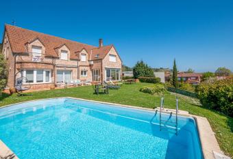 Bista Eder Hotel & Lodge has Balcony rooms