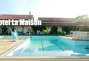 Pousada La Maison has Balcony rooms