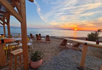 Apartments Lolo has Balcony rooms