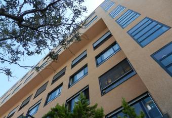 Hotel Ceresio allows 18 year olds to book a room