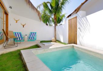 The Apartments Canggu has Balcony rooms