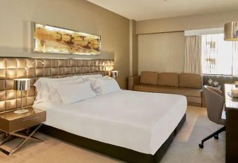 NH Coimbra Dona Ines allows 18 year olds to book a room