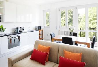 Appartamento La Vista by Holiday Solutions allows 18 year olds to book a room