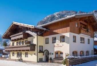 Pension und Appartement Weinschreiber has Balcony rooms