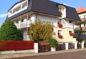 Hotel Europa has Balcony rooms