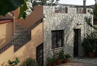 Apartman Nada has Balcony rooms