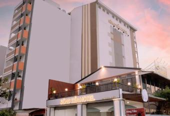 Song Tien Hotel has Balcony rooms