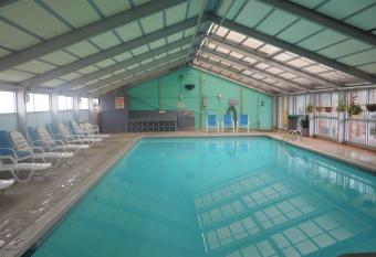 Seahawk Motel has Balcony rooms