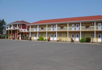 Motel des Mariniers has Balcony rooms