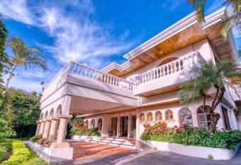 Buena Vista Chic Hotel has Balcony rooms
