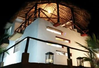 Andivi has Balcony rooms