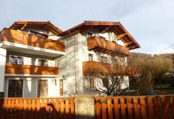 Ferienwohnungen Doktorwirt has Balcony rooms
