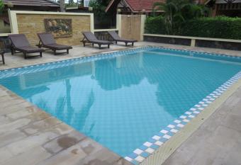 TandT House allows 18 year olds to book a room