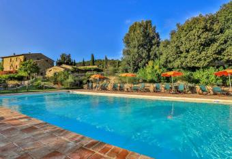 Le Mascie has Balcony rooms