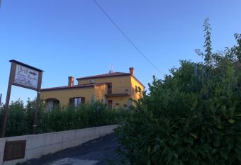 Lacus Pensilis has Balcony rooms