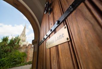 4 Canon Lane allows 18 year olds to book a room