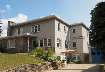 Parkside House has Balcony rooms