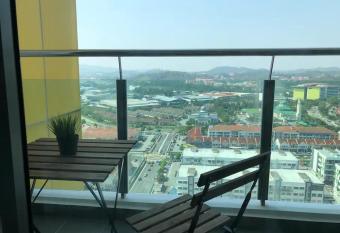 Heart of Bandar Baru Bangi (2) allows 18 year olds to book a room