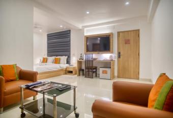 Roland Hotel allows 18 year olds to book a room