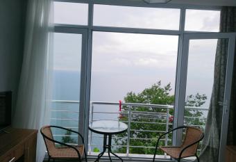Albatross Kvariati Guest House has Balcony rooms