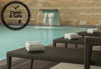 Hotel Dom Goncalo & Spa allows 18 year olds to book a room