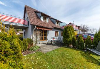 TTP Apartments Immenstaad allows 18 year olds to book a room