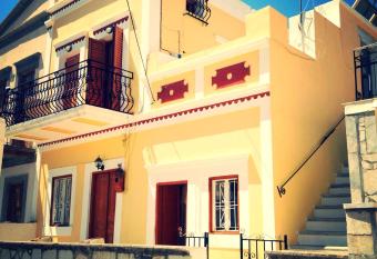 Casa Kalliroi has Balcony rooms