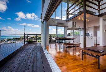 E-horizon Resort Condominium Yomitan allows 18 year olds to book a room