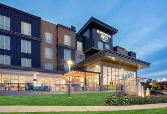 Homewood Suites by Hilton Edina Minneapolis has Balcony rooms