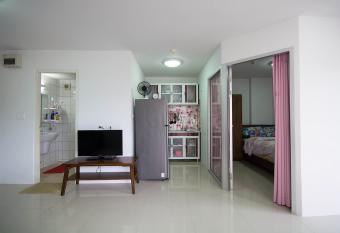 Grandbeach 2 Condominium by malai has Balcony rooms