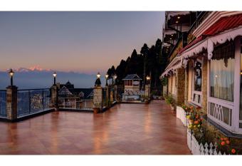 Summit Grace Boutique Hotel & Spa has Balcony rooms